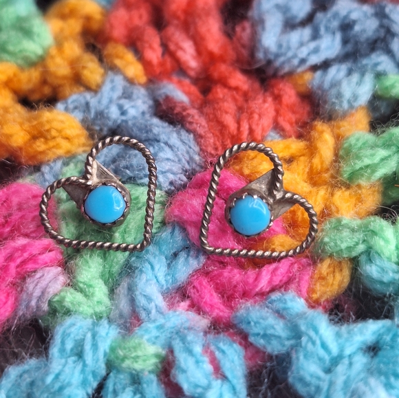 Native American Sterling 925 Silver Signed Earrings Set of 2 Turquoise Stones - Picture 7 of 8